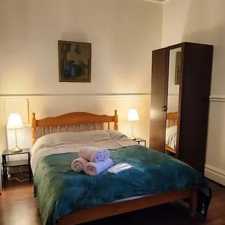 Διαμέρισμα Spacious Victorian Flat